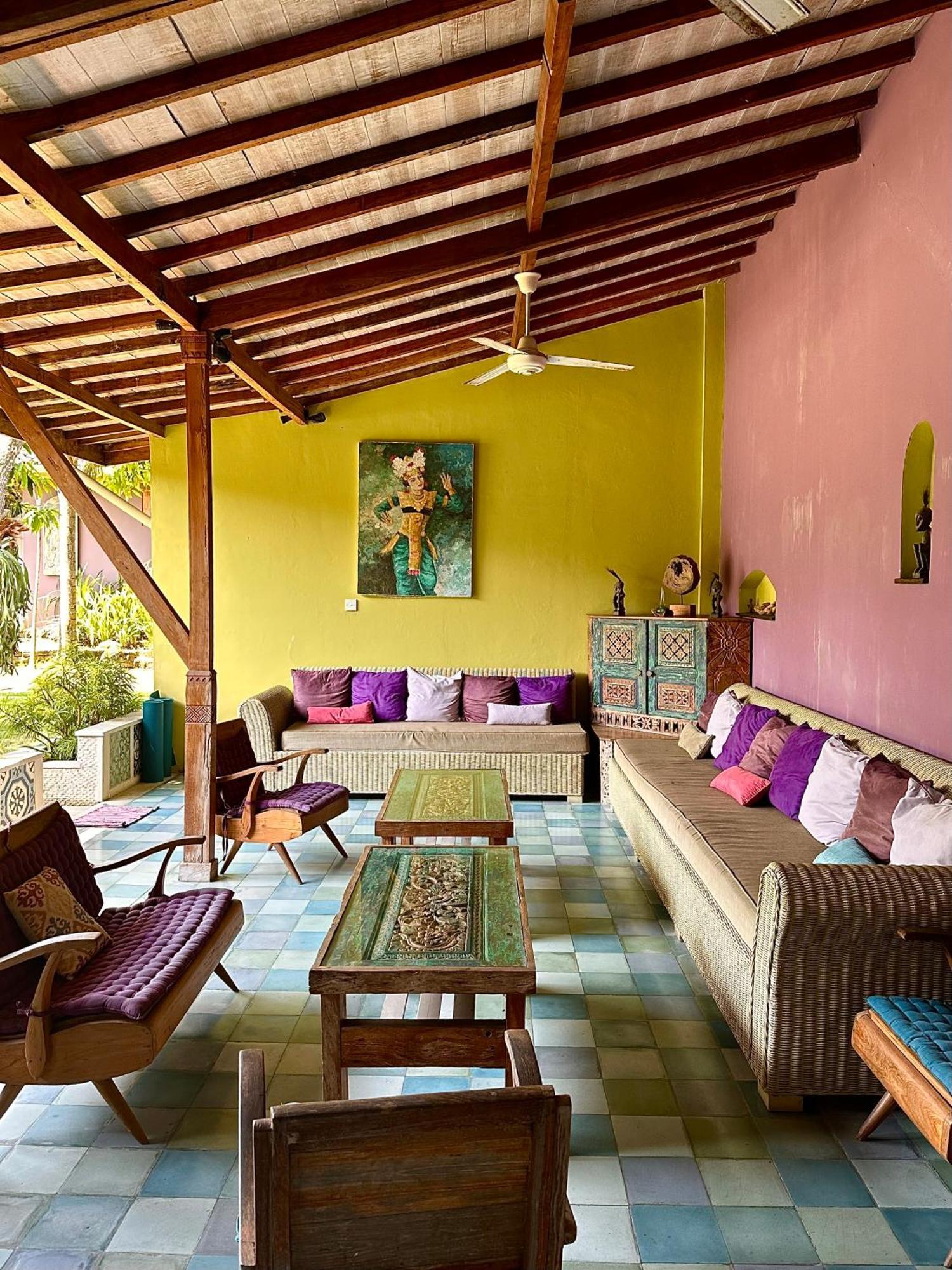 Guesthouse Mooz Canggu Εξωτερικό φωτογραφία