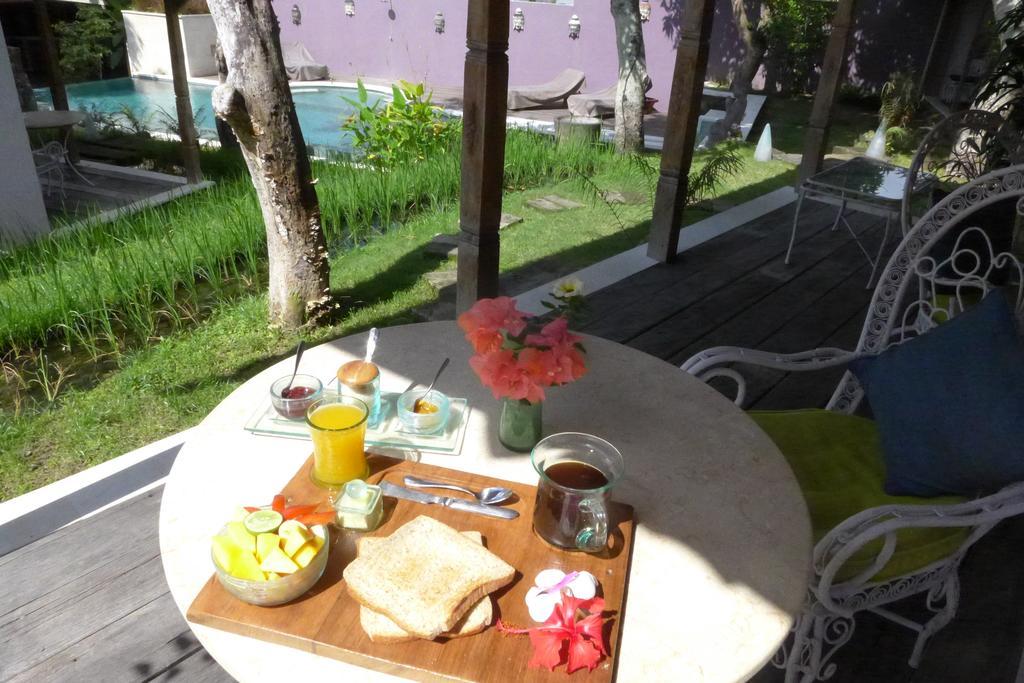 Guesthouse Mooz Canggu Εξωτερικό φωτογραφία